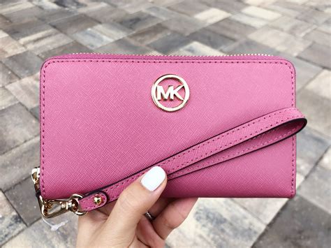 michael kors phone wallet wristlet